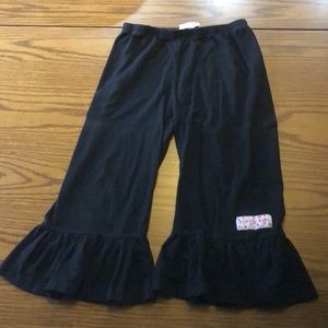 Girls Ruffle Girl Capri ruffle pants size 10